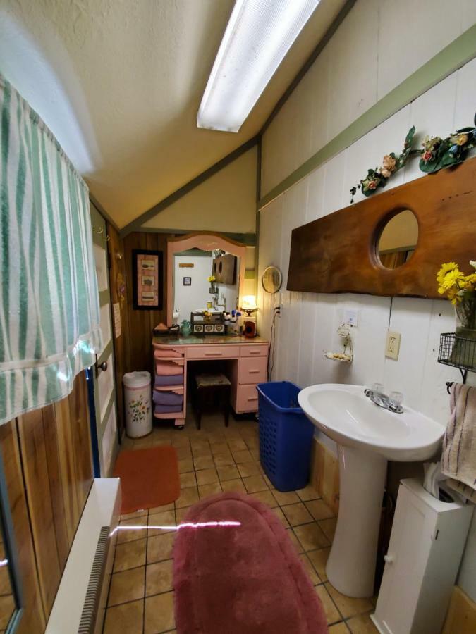 Bristol Cabins 熔岩温泉村 外观 照片